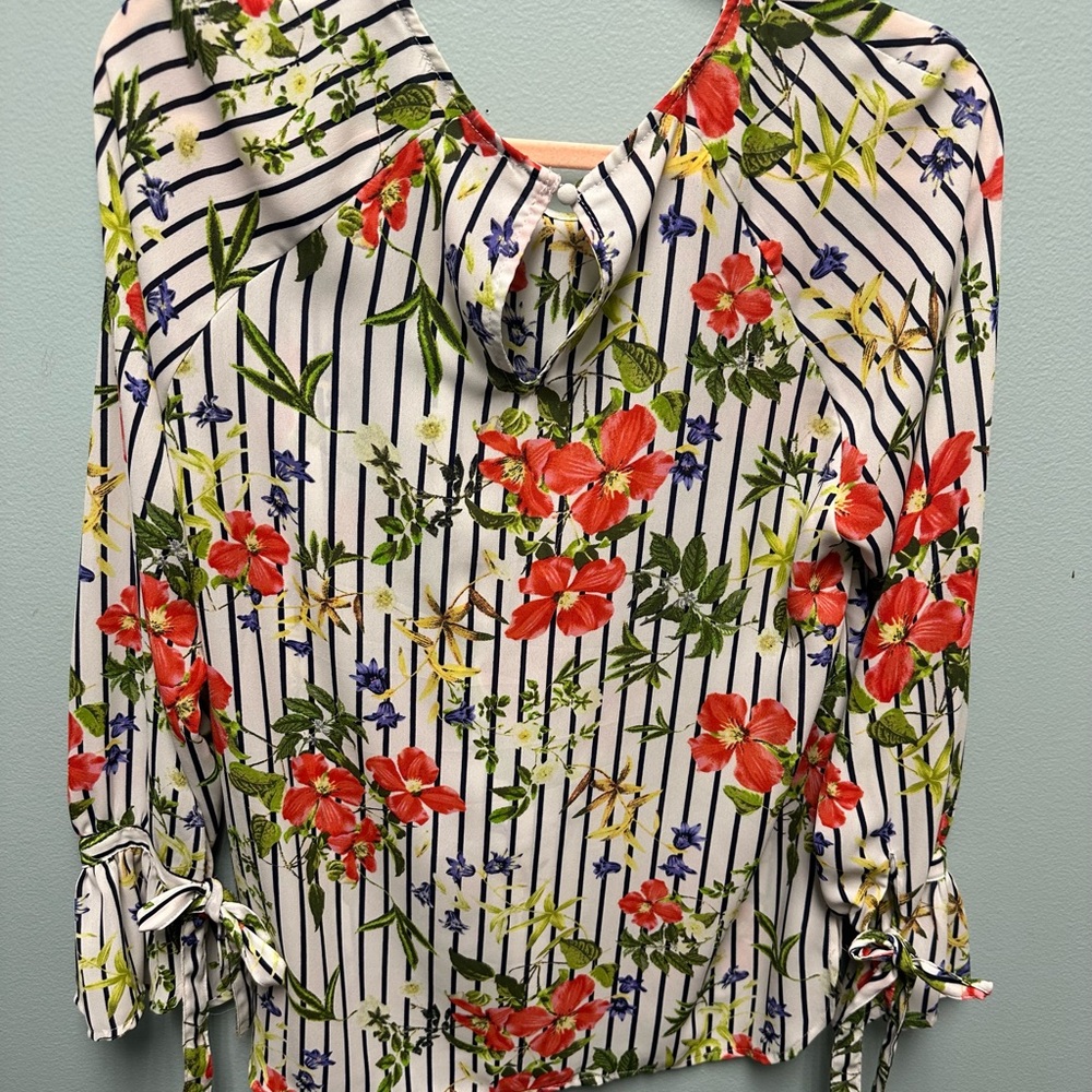 Rose & Olive Blouse Medium Floral Long Sleeve Blouse - Picture 8 of 9